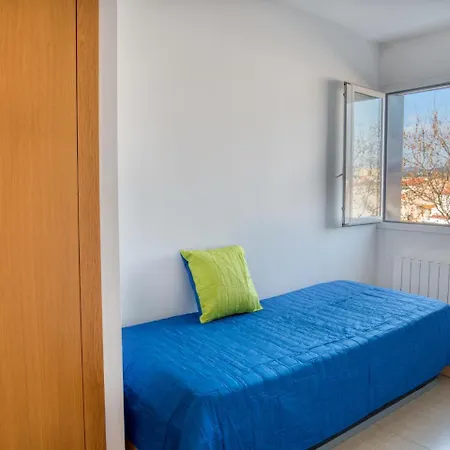 Piso Les Pites Apartment